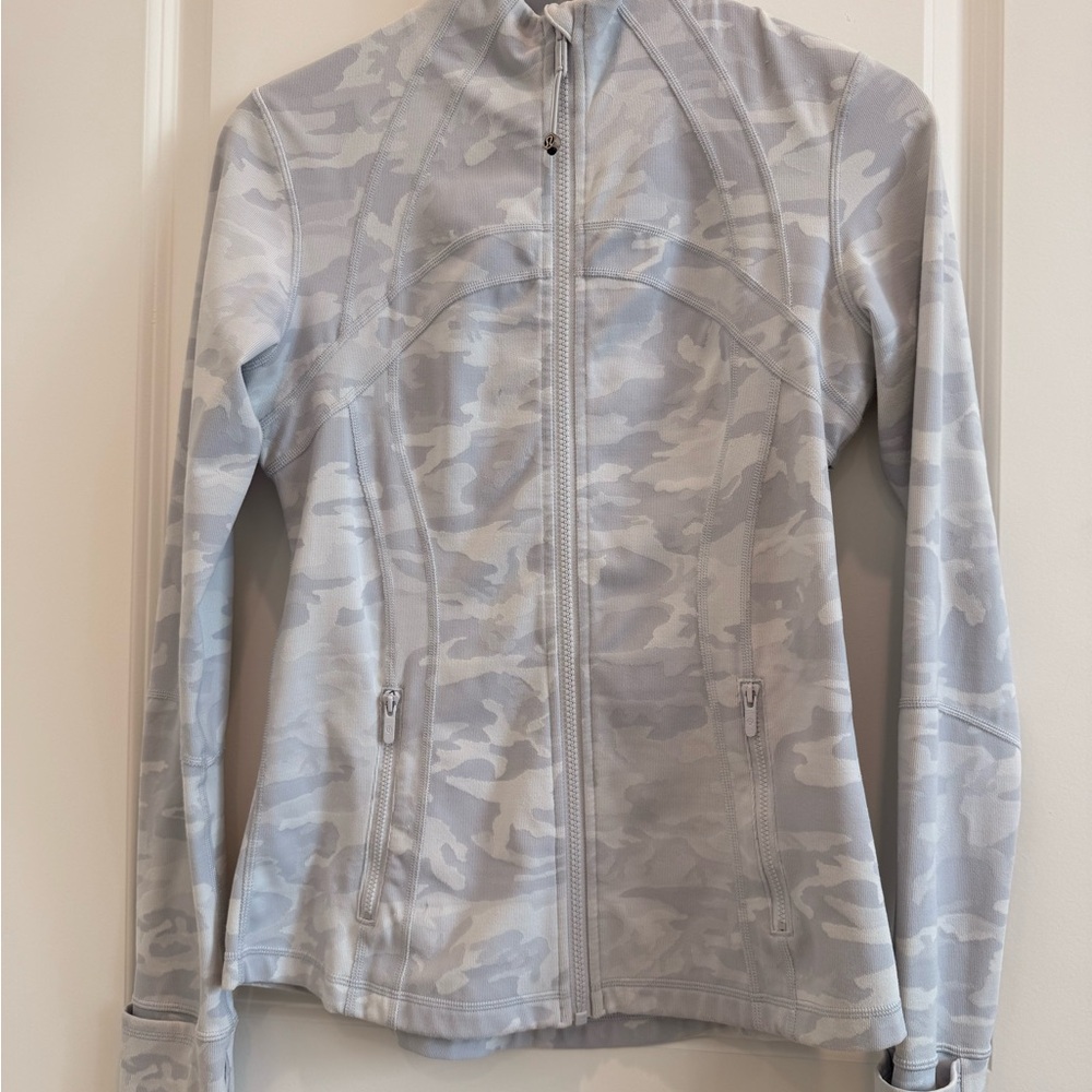 Lululemon Women’s Camouflage Jacket
